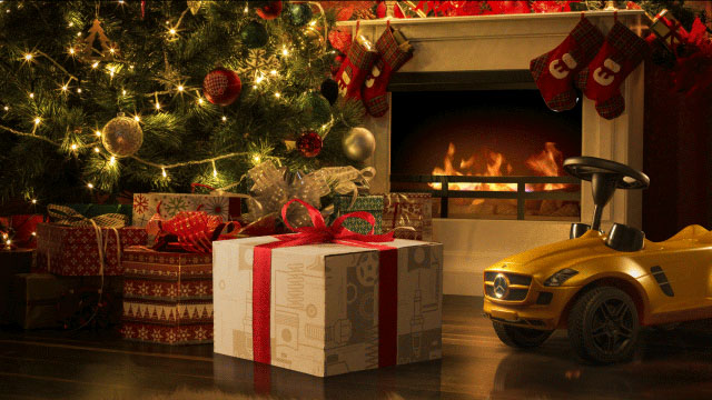 Cinemagraph Mercedes-Benz After-Sales Genuine Parts Xmas Gift Box